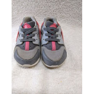 Toddler Nike Huarache Shoes Size 6c